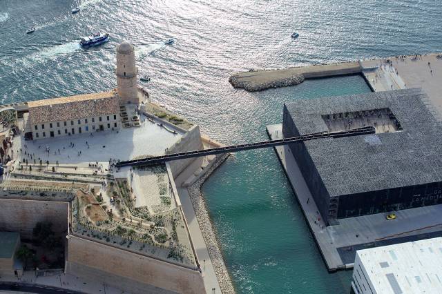 Salle réception avec Jérémy Traiteur pour Musée des civilisations Europe et Méditerranée MUCEM à Marseille